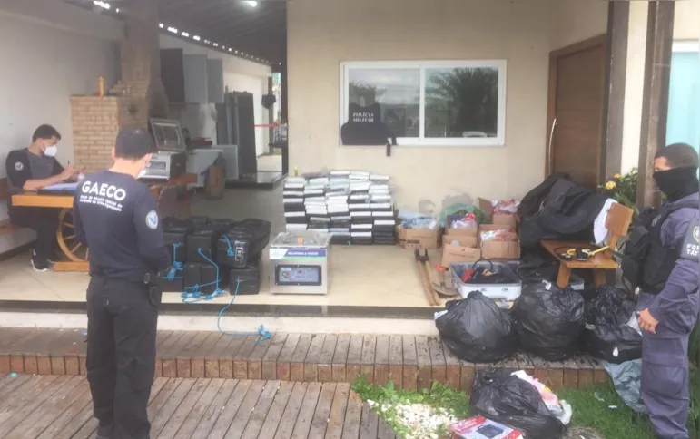 Imagem ilustrativa da imagem Vila Velha: Polícia apreende 500 kg de cocaína, avaliados em R$ 130 milhões