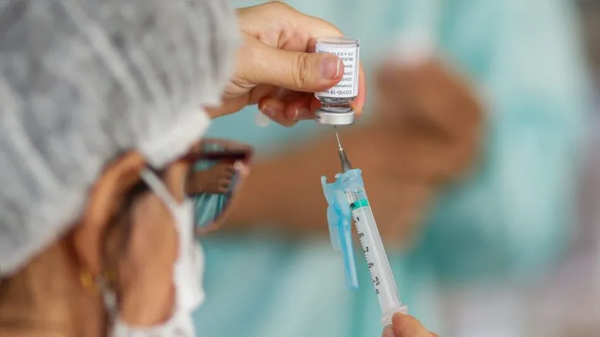 Imagem ilustrativa da imagem Vacina Coronavac será testada em crianças e adolescentes do Estado